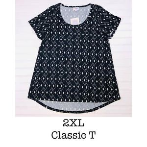 2XL LuLaRoe Classic T BNWT